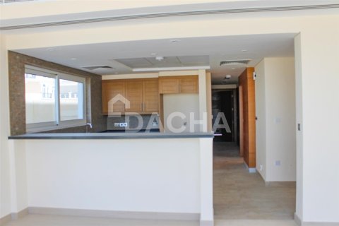 Villa in Legacy Nova Villas, Jumeirah Park, Dubai 4 bedrooms, 454.6 sq.m. № 6939 - photo 4