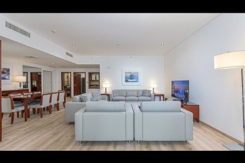 Hotel Apartamento en Jumeirah Beach Residence, Dubai, 2 dormitorios, 147 m², № 56914 - foto 2