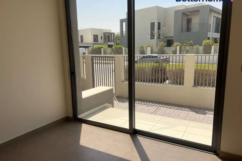 Villa en Dubai Hills Estate, Dubai, 4 dormitorios, 438 m², № 57875 - foto 6