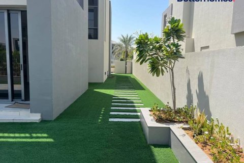 Villa en Dubai Hills Estate, Dubai, 4 dormitorios, 438 m², № 57875 - foto 16