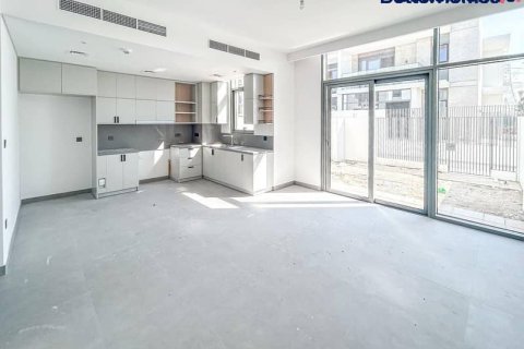 Townhouse in Arabian Ranches 3, Dubai 3 bedrooms, 188 sq.m. № 57878 - photo 1