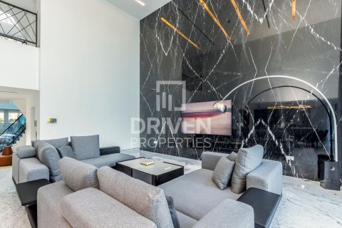 Villa in The Jewels, Dubai Marina, Dubai 4 bedrooms, 413 sq.m. № 66659 - photo 4