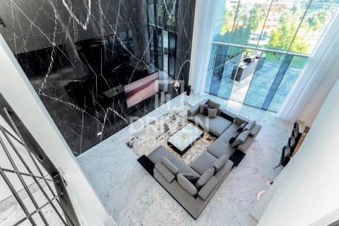 Villa in The Jewels, Dubai Marina, Dubai 4 bedrooms, 413 sq.m. № 66659 - photo 2