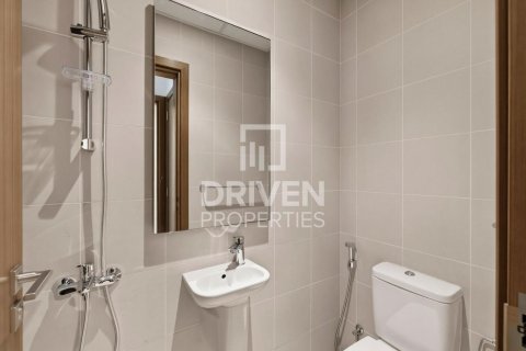 Apartment in Al Wasl, Dubai 2 bedrooms, 147.34 sq.m. № 136783 - photo 17