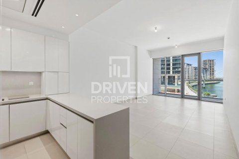 Apartment in Al Wasl, Dubai 2 bedrooms, 147.34 sq.m. № 136783 - photo 2