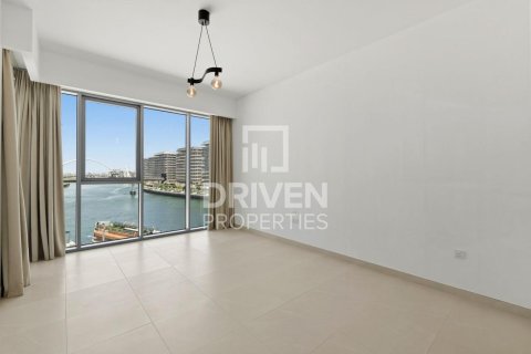 Apartment in Al Wasl, Dubai 2 bedrooms, 147.34 sq.m. № 136783 - photo 4
