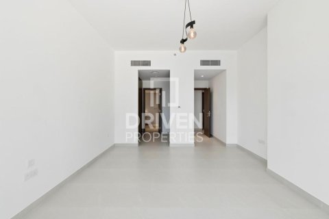 Apartment in Al Wasl, Dubai 2 bedrooms, 147.34 sq.m. № 136783 - photo 7