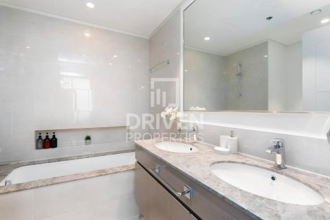 Apartment in Forte, Downtown Dubai (Downtown Burj Dubai), Dubai 2 bedrooms, 102.94 sq.m. № 136784 - photo 10