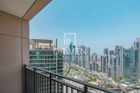 Apartment in BLVD Crescent, Downtown Dubai (Downtown Burj Dubai), Dubai 2 bedrooms, 131.09 sq.m. № 136785 - photo 18