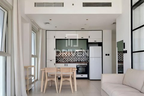 Apartamento en Dubai Hills Estate, Dubai, 2 dormitorios, 70.23 m², № 136787 - foto 2