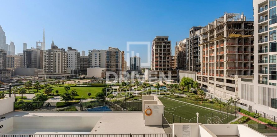 Apartment in Al Satwa, Dubai 2 bedrooms, 92.81 sq.m. № 136782