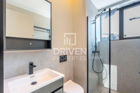 Apartment in Al Satwa, Dubai 2 bedrooms, 92.81 sq.m. № 136782 - photo 15