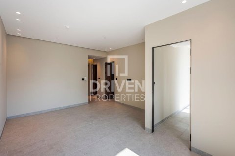 Apartment in Al Satwa, Dubai 2 bedrooms, 92.81 sq.m. № 136782 - photo 3
