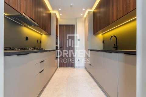 Apartment in Al Satwa, Dubai 2 bedrooms, 92.81 sq.m. № 136782 - photo 12