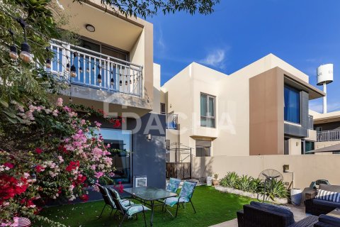 Townhouse in Maple at Dubai Hills Estate, Dubai Hills Estate, Dubai 3 bedrooms, 195 sq.m. № 111579 - photo 2