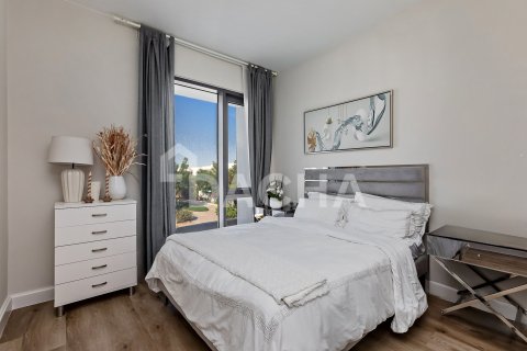 Townhouse in Maple at Dubai Hills Estate, Dubai Hills Estate, Dubai 3 bedrooms, 195 sq.m. № 111579 - photo 13