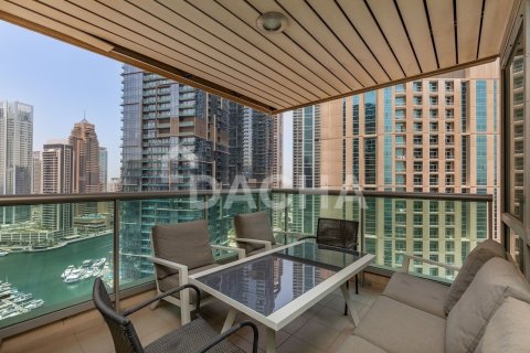 Квартира в Emaar 6 Towers, Дубай Марина, Дубай, 3 спальни, 218м², № 111575
