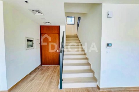 Apartment in Town Square, Dubai 3 bedrooms, 230 sq.m. № 111573 - photo 2