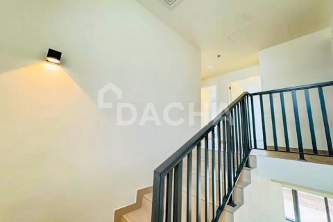 Apartment in Town Square, Dubai 3 bedrooms, 230 sq.m. № 111573 - photo 3