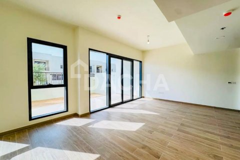 Apartment in Town Square, Dubai 3 bedrooms, 230 sq.m. № 111573