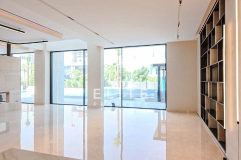 Villa in Dubai Hills Estate, Dubai 7 bedrooms, 1301 sq.m. № 121487 - photo 11