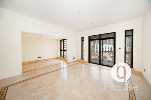 Apartment in Old Town, Dubai 2 bedrooms, 130 sq.m. № 105855 - photo 4