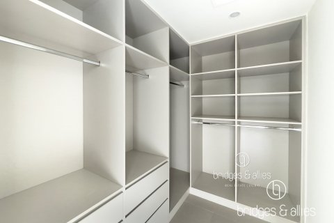 Снять в аренду виллу в Дубай Хилс Эстейт, Дубай: 3 спальни, 203м², № 90903 - фото 19