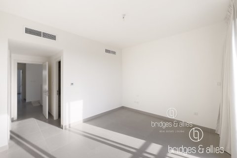 Снять в аренду виллу в Дубай Хилс Эстейт, Дубай: 3 спальни, 203м², № 90903 - фото 14