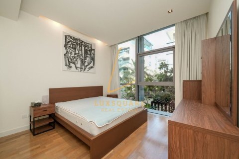 Apartment in Al Wasl, Dubai 3 bedrooms, 204 sq.m. № 95233 - photo 13