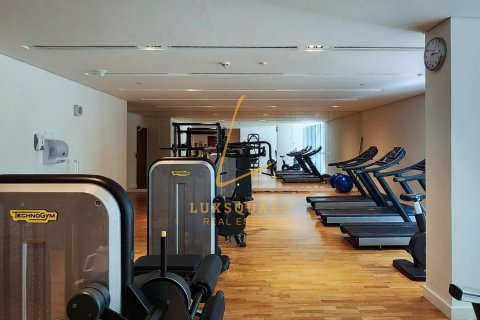 Apartment in Al Wasl, Dubai 3 bedrooms, 204 sq.m. № 95233 - photo 19