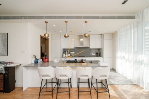 Apartment in Al Wasl, Dubai 3 bedrooms, 204 sq.m. № 95233 - photo 4