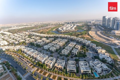 Купить квартиру в Дубае: 2 спальни, 123.7м², № 90261 - фото 3