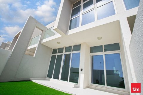 Townhouse in Dubai 3 bedrooms, 112.2 sq.m. № 90262