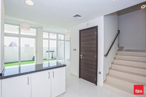 Townhouse in Dubai 3 bedrooms, 112.2 sq.m. № 90262 - photo 4