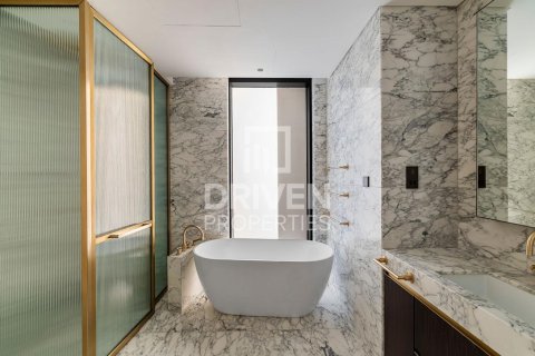 Villa en Jumeirah 3, Jumeirah, Dubai, 6 dormitorios, 849.78 m², № 125343 - foto 24