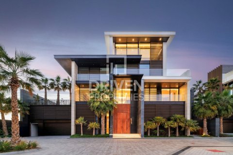 Villa en Jumeirah 3, Jumeirah, Dubai, 6 dormitorios, 849.78 m², № 125343 - foto 2