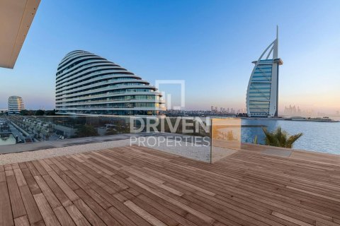 Villa en Jumeirah 3, Jumeirah, Dubai, 6 dormitorios, 849.78 m², № 125343