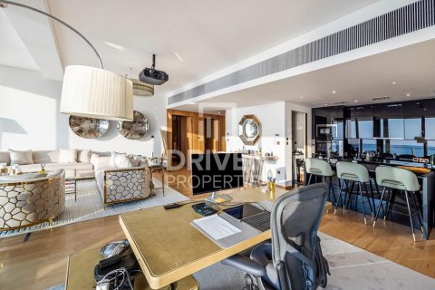 Apartment in Jumeirah Bay Island, Jumeirah, Dubai 1 bedroom, 150.41 sq.m. № 125336 - photo 7