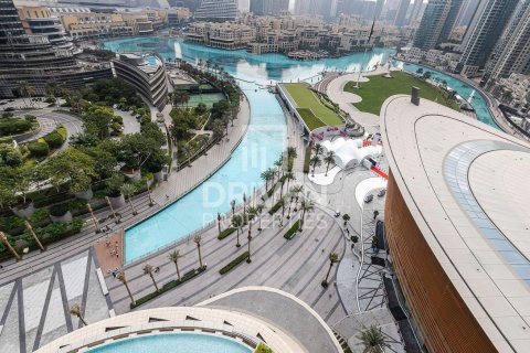 Apartment in Opera District, Downtown Dubai (Downtown Burj Dubai), Dubai 4 bedrooms, 492.39 sq.m. № 125342 - photo 18