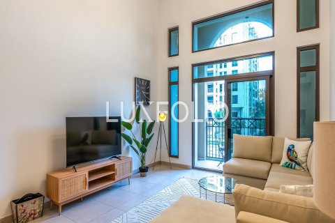 Apartamento en Madinat Jumeirah Living, Umm Suqeim, Dubai, 1 dormitorio, 72 m², № 45638 - foto 2