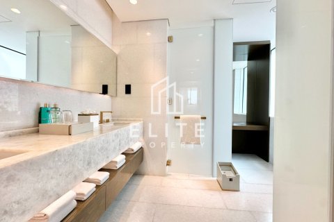 Apartment in FIVE Palm Jumeirah, Palm Jumeirah, Dubai 5 bedrooms, 1142 sq.m. № 137372 - photo 8
