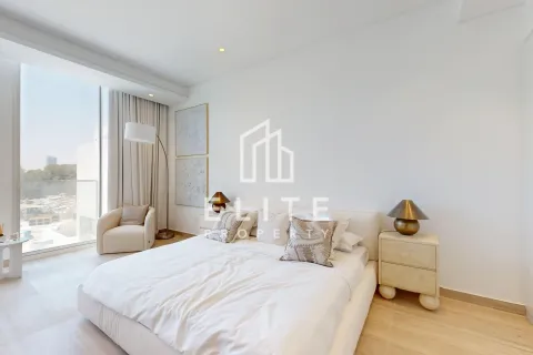 Villa in Al Barari, Dubai 4 bedrooms, 459 sq.m. № 121735 - photo 15