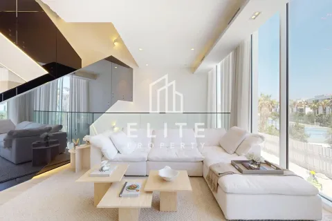 Villa in Al Barari, Dubai 4 bedrooms, 459 sq.m. № 121735 - photo 9