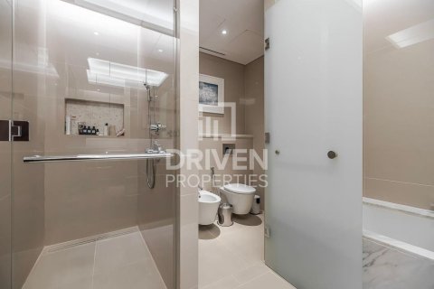 Apartamento en The Address Sky View Towers, Downtown Dubai (Downtown Burj Dubai), Dubai, 2 dormitorios, 157.94 m², № 128240 - foto 13