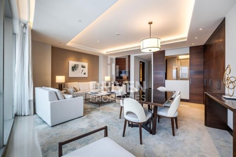 Apartamento en The Address Sky View Towers, Downtown Dubai (Downtown Burj Dubai), Dubai, 2 dormitorios, 157.94 m², № 128240 - foto 2