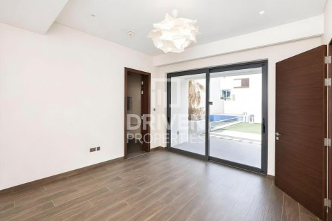 Villa in Sobha Hartland, Mohammed Bin Rashid City, Dubai 4 bedrooms, 559.09 sq.m. № 128238 - photo 6