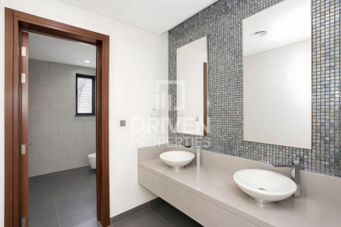 Villa in Sobha Hartland, Mohammed Bin Rashid City, Dubai 4 bedrooms, 559.09 sq.m. № 128238 - photo 13