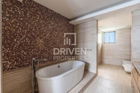 Villa in Sobha Hartland, Mohammed Bin Rashid City, Dubai 5 bedrooms, 745.83 sq.m. № 128239 - photo 22