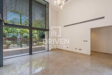 Villa in Sobha Hartland, Mohammed Bin Rashid City, Dubai 5 bedrooms, 745.83 sq.m. № 128239 - photo 5