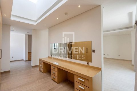 Villa in Sobha Hartland, Mohammed Bin Rashid City, Dubai 5 bedrooms, 745.83 sq.m. № 128239 - photo 10
